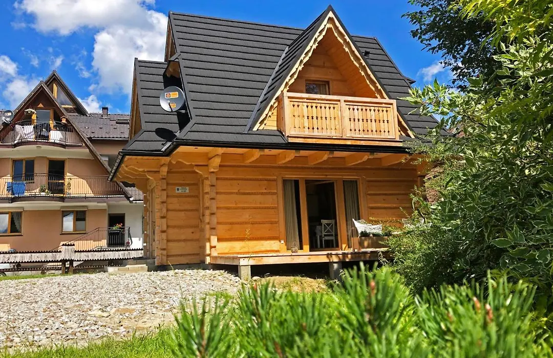 Regle House-1
